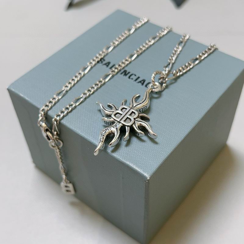 Balenciaga Necklace 09yxx16